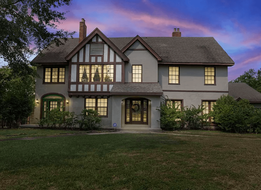 Full Roof Replacement — Tudor Revival, Antique Brown Windsor